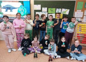 Miniaturka: DINOZAURY